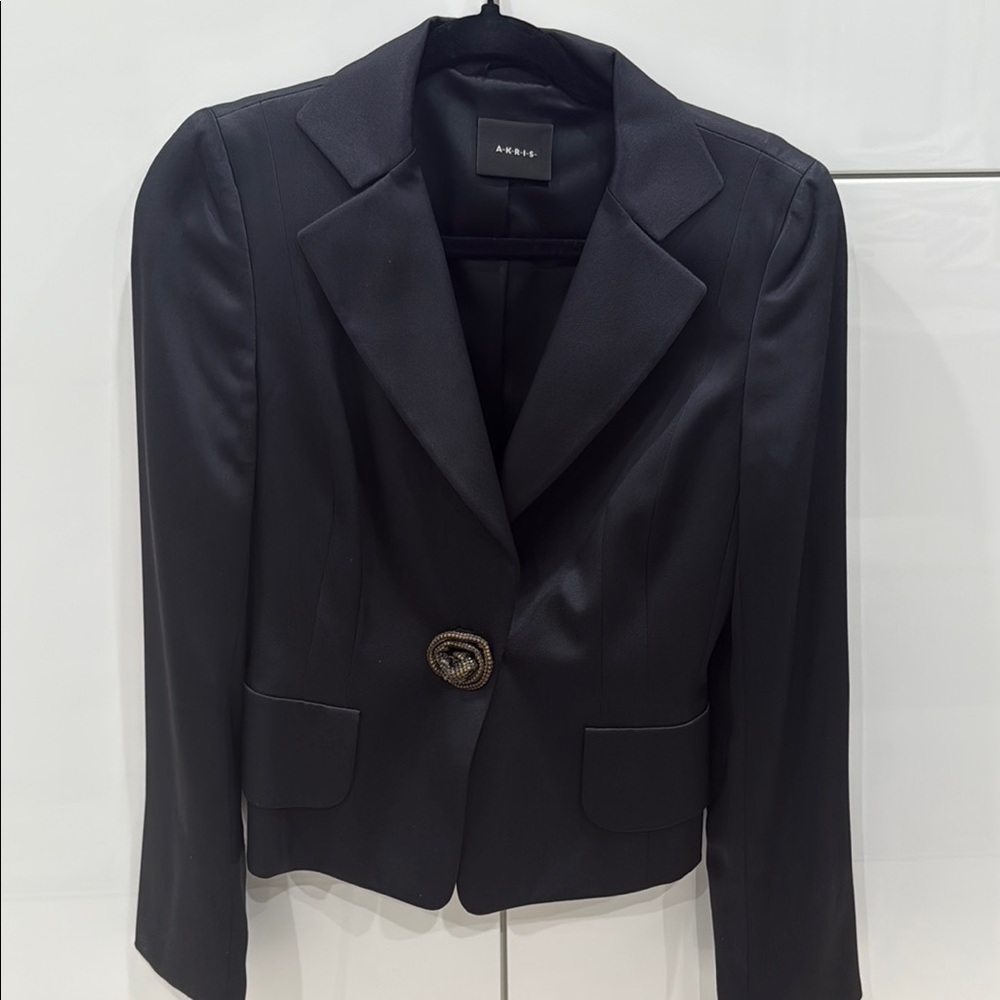 Akris Black 100% Silk Tailored Blazer Size 6